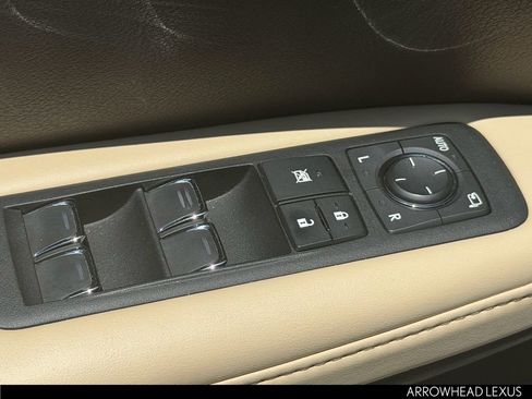 Used 2020 Lexus RX 350 FWD w/ Premium Package image 16