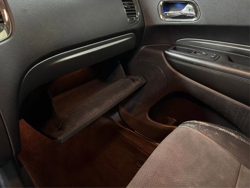 Used 2018 Dodge Durango GT image 26