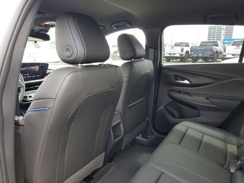 New 2026 Buick Envista Sport Touring w/ Convenience I Package FWD image 9