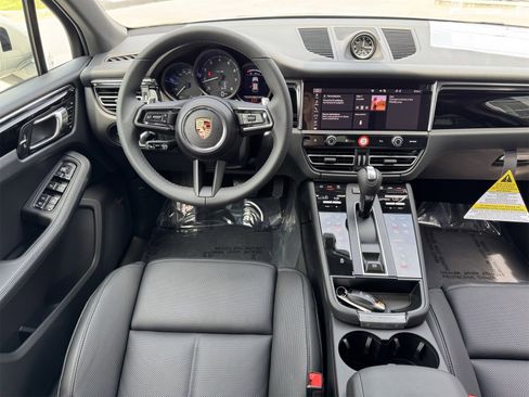New 2025 Porsche Macan image 15