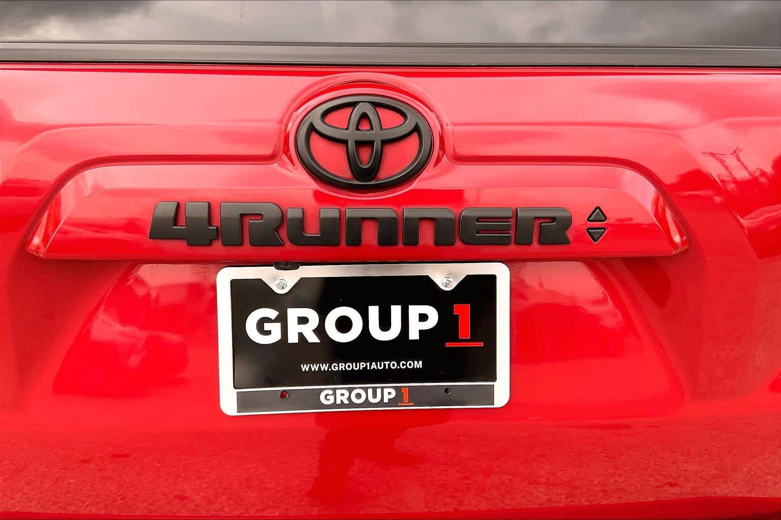 Used 2023 Toyota 4Runner SR5 Premium w/ Moonroof Package AWD/4WD image 10