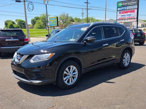 Used 2015 Nissan Rogue SV w/ SV Premium Package AWD/4WD image 1