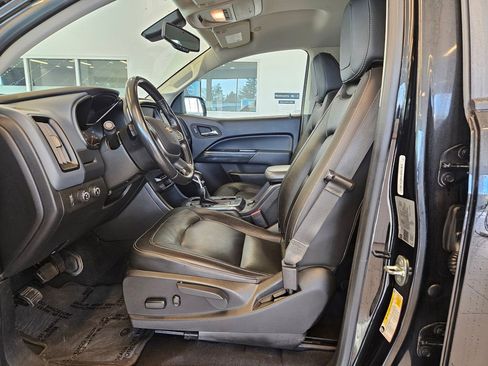 Used 2022 Chevrolet Colorado Z71 AWD/4WD image 14