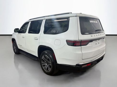 Used 2024 Jeep Wagoneer Series II AWD/4WD image 7