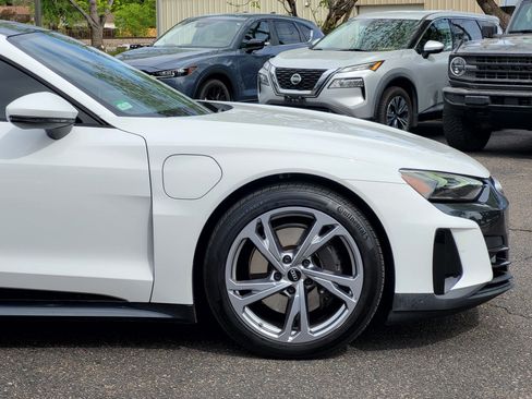 Used 2022 Audi e-tron GT Premium Plus AWD/4WD image 7
