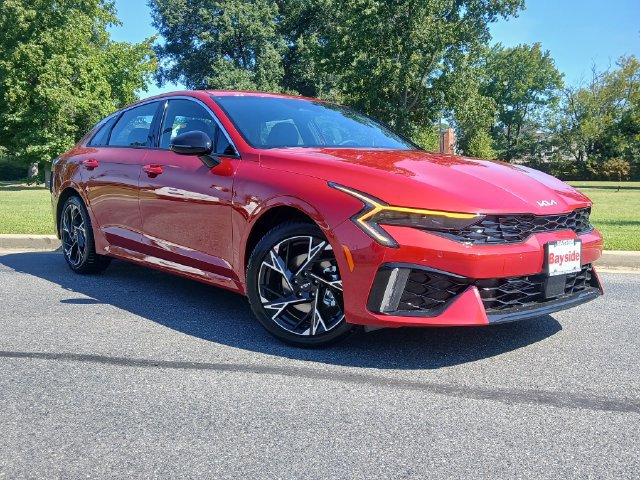 New 2027 Kia K5 GT-Line FWD image 2