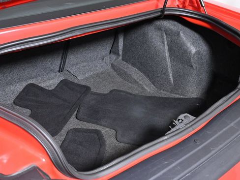 Used 2022 Dodge Challenger GT image 31