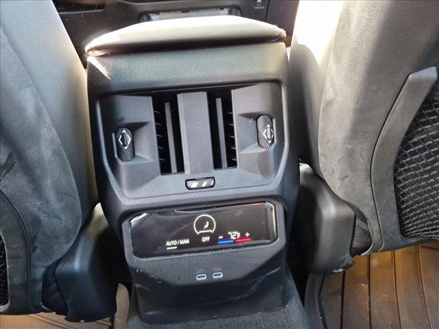Used 2025 BMW X3 xDrive30i w/ Premium Package AWD/4WD image 17