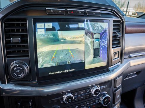 Used 2021 Ford F150 Lariat w/ Equipment Group 502A High image 17