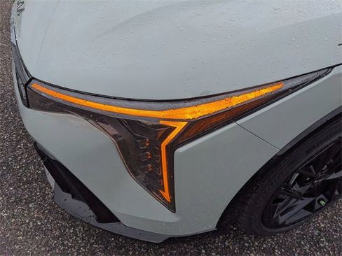 Used 2025 Kia K4 GT-Line Turbo image 9