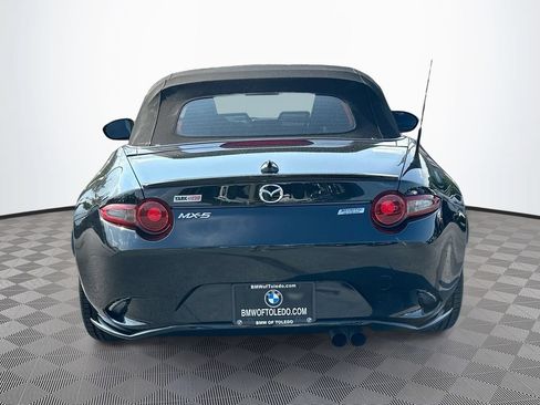 Used 2016 MAZDA MX-5 Miata Club w/ Brembo/BBS Package RWD image 8