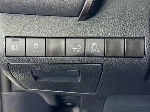 Certified 2023 Toyota Camry SE w/ Convenience Package image 10