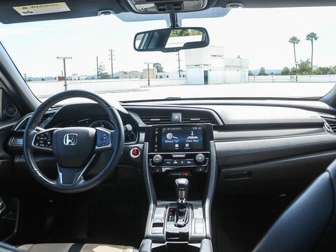 Certified 2018 Honda Civic EX-L image 13