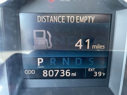 Used 2017 Toyota Tundra SR5 image 24