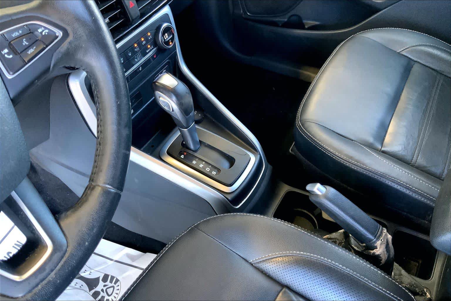 Used 2020 Ford EcoSport Titanium FWD image 16