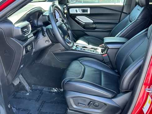 Used 2024 Ford Explorer ST w/ Equipment Group 401A image 24