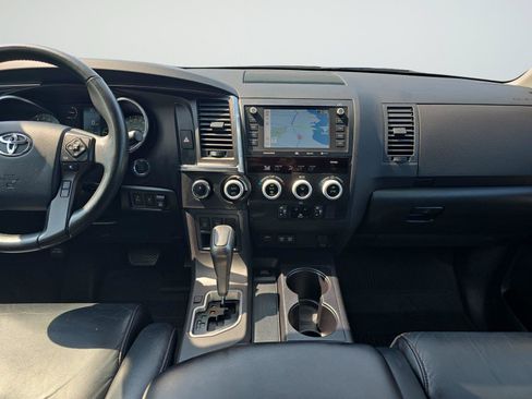 Used 2020 Toyota Sequoia TRD Pro AWD/4WD image 11