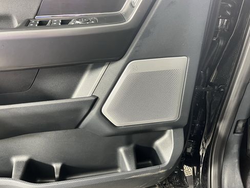 New 2025 Ford F150 Lariat w/ Equipment Group 502A High image 18