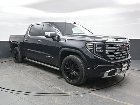 Used 2023 GMC Sierra 1500 Denali w/ Denali Reserve Package image 5