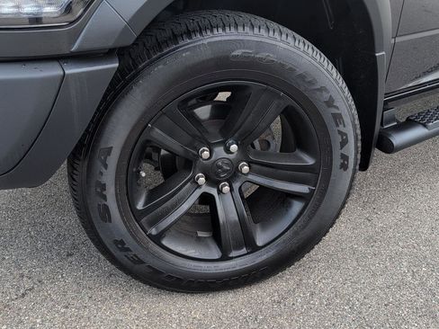 Used 2022 RAM 1500 Classic Warlock image 2