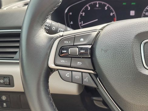 Certified 2018 Honda Accord EX-L image 19