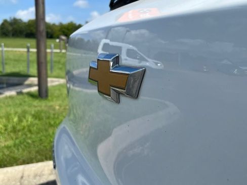 Used 2023 Chevrolet TrailBlazer LT AWD/4WD image 9