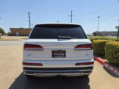 Used 2020 Audi Q7 3.0T Premium Plus w/ Premium Plus Package AWD/4WD image 4