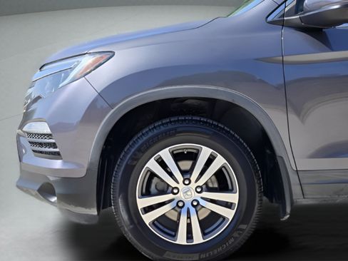Used 2017 Honda Pilot EX image 31
