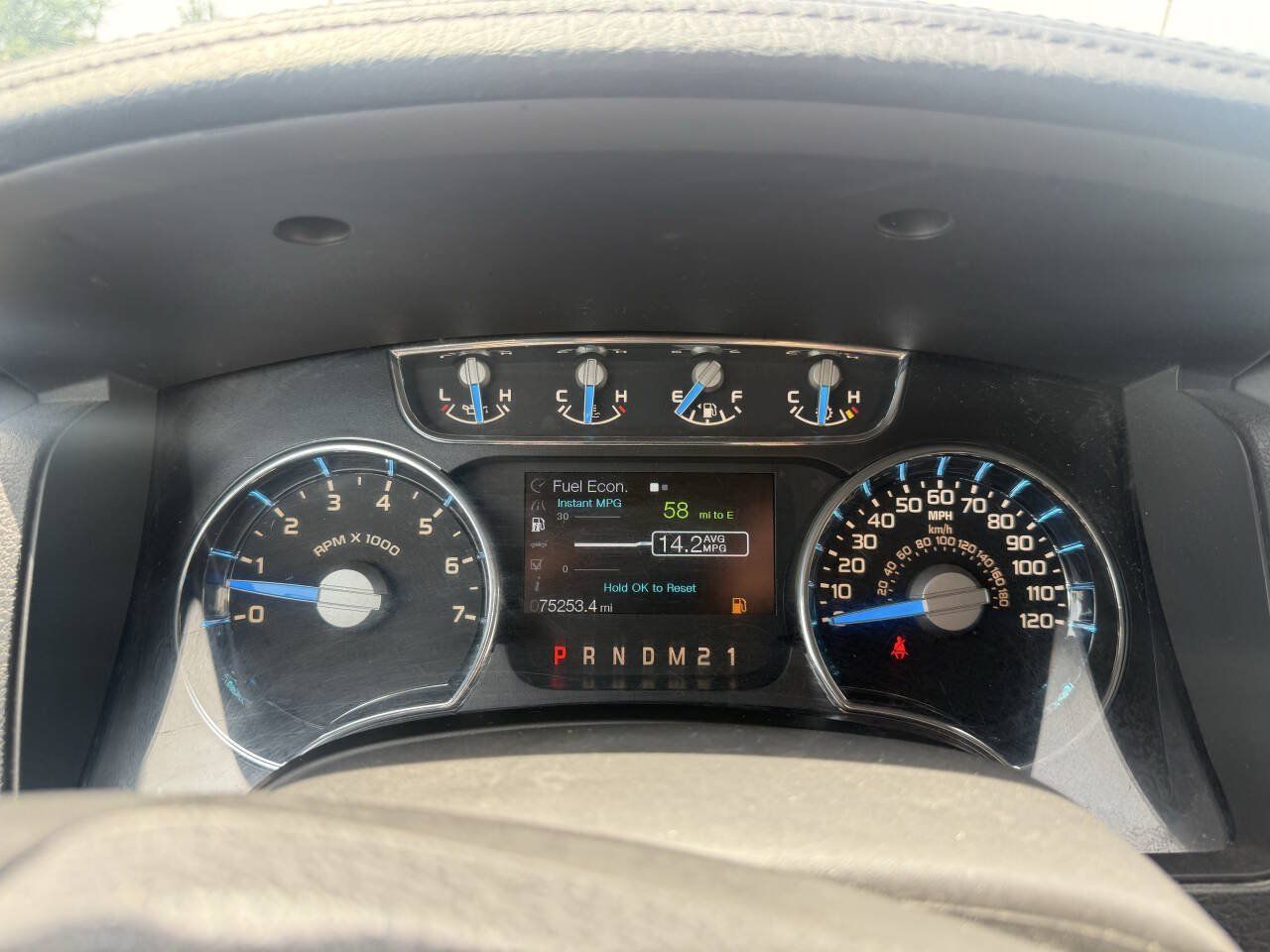 Used 2014 Ford F150 Lariat w/ Lariat Chrome Package RWD image 21