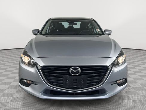 Used 2018 MAZDA MAZDA3 Sport FWD image 2