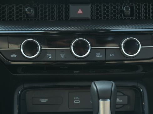 Used 2026 Honda CR-V Sport Touring image 14