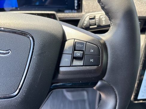 Used 2023 Ford Mustang Mach-E Premium AWD/4WD image 19