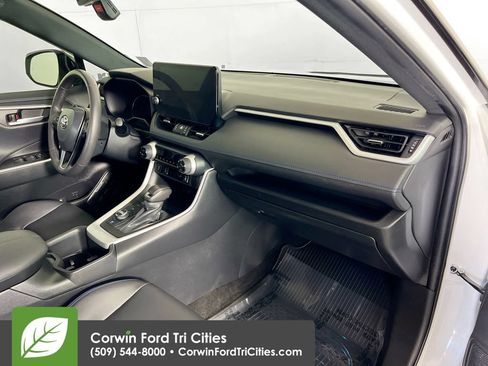 Used 2023 Toyota RAV4 XSE w/ XSE Grade Weather Package AWD/4WD image 30