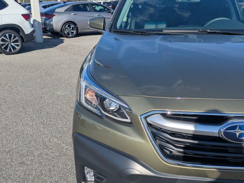 Certified 2021 Subaru Outback Limited XT w/ Popular Package #2 image 9