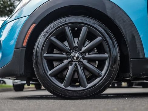 Used 2019 MINI Cooper S FWD image 16