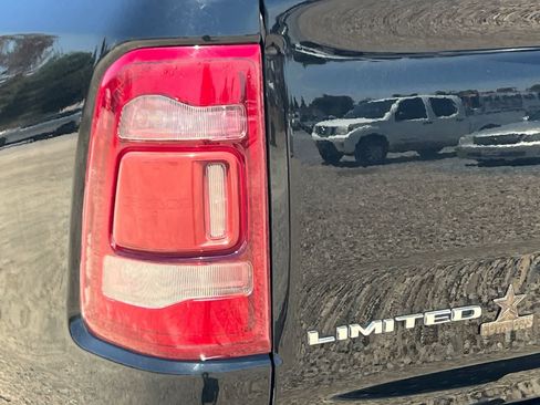 Used 2020 RAM 1500 Limited RWD image 17