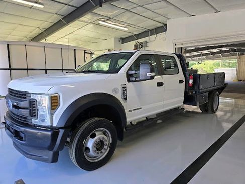 Used 2019 Ford F550 4x4 Crew Cab Super Duty image 1