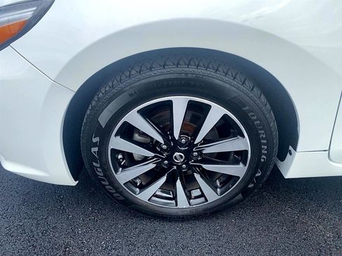 Used 2018 Nissan Altima 2.5 SL image 9