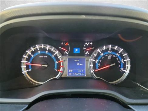 Used 2018 Toyota 4Runner SR5 image 20