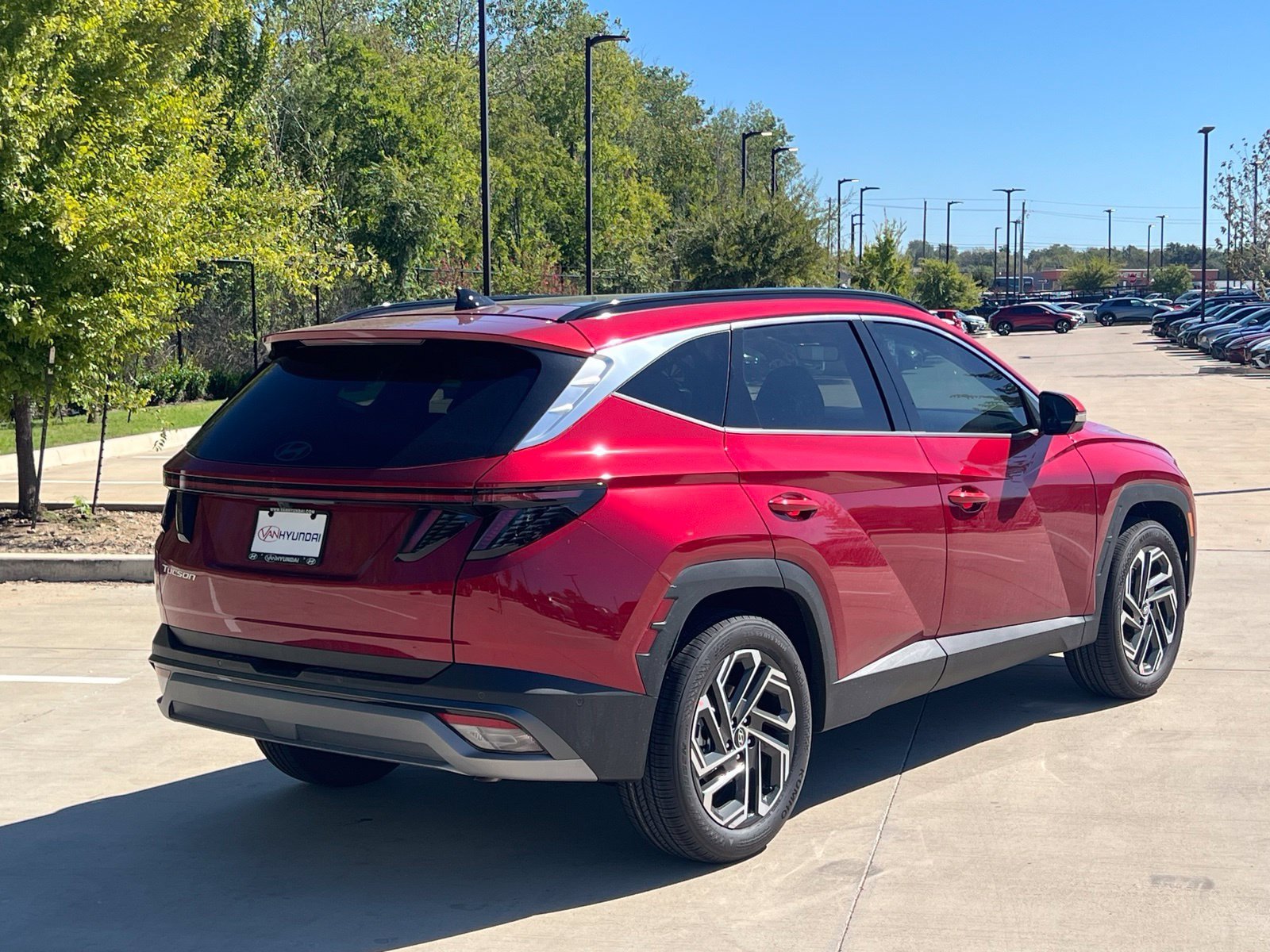 New 2026 Hyundai Tucson Limited FWD image 11
