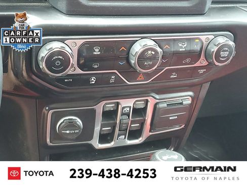 Used 2021 Jeep Wrangler Unlimited Sport AWD/4WD image 32