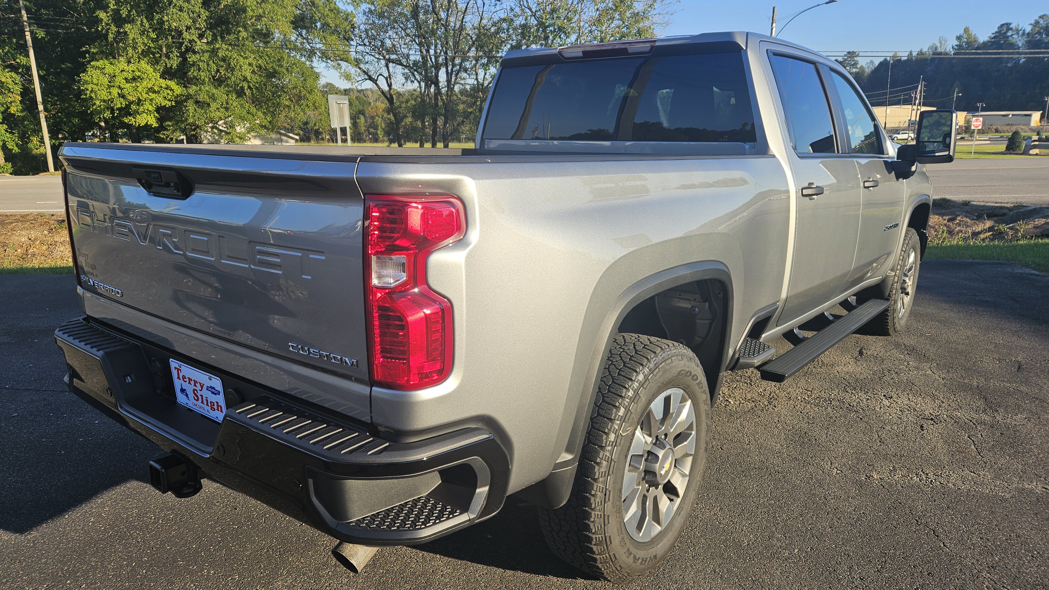 New 2026 Chevrolet Silverado 2500 Custom w/ Custom Convenience Package AWD/4WD image 8