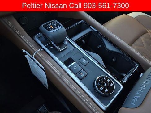 Used 2026 Nissan Pathfinder Platinum w/ Cargo Package image 23
