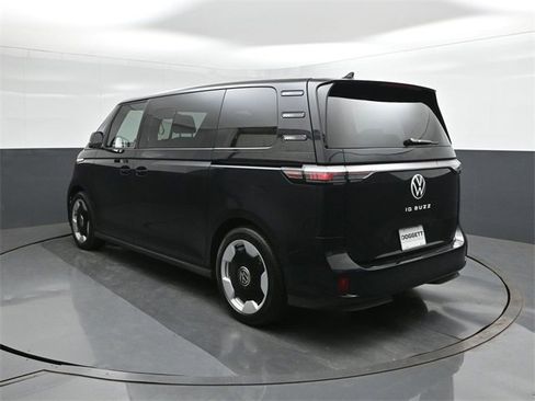 New 2025 Volkswagen ID. Buzz Pro S image 5