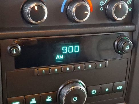 Used 2013 Chevrolet Express 1500 LS image 17