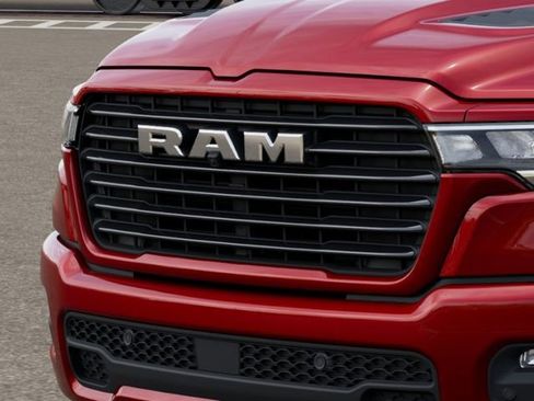 New 2026 RAM 1500 Laramie AWD/4WD image 7