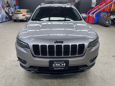 Used 2019 Jeep Cherokee Latitude Plus image 8
