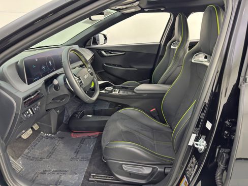 Used 2023 Kia EV6 GT image 16