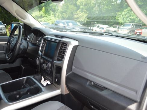 Used 2017 RAM 1500 Outdoorsman AWD/4WD image 23
