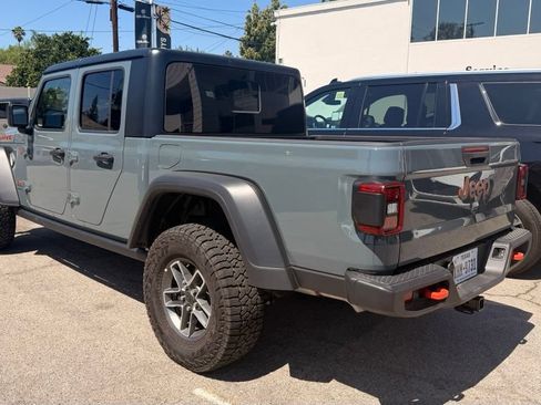 Used 2026 Jeep Gladiator Mojave AWD/4WD image 4